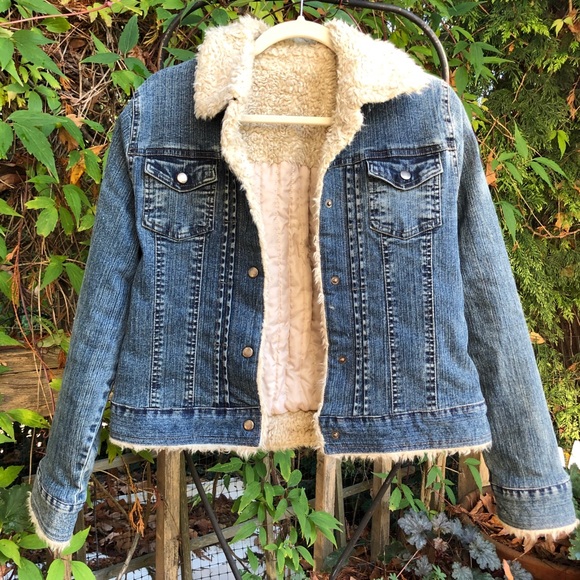 Vintage Jackets & Blazers - VTG 90s Acid Washed Sherpa Denim Jean Jacket